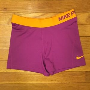 Nike Pro Fuchsia Compression Shorts Size M